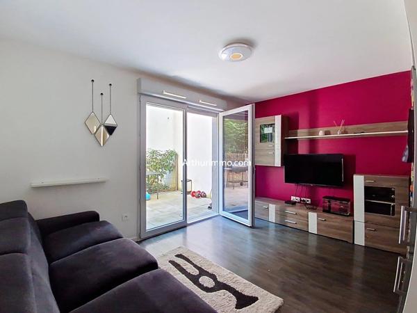 Location                                                      Appartement
                        
                     1 pièces                      25 m2                     à Boissy-Saint-Léger