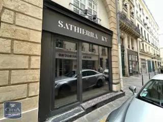 Local commercial à louer 13.87m²