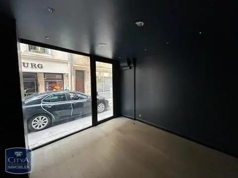Local commercial à louer 13.87m²