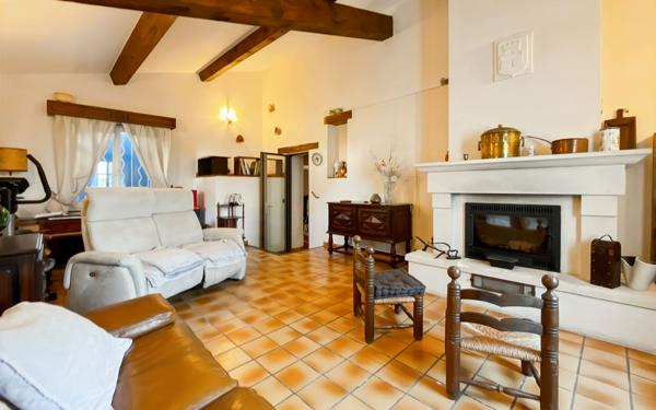 Maison à vendre    6 pièces • 125,50 m2 Châteauneuf-les-Martigues