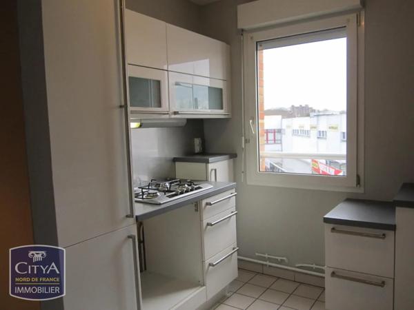 Appartement à louer 2 pièces 46.15m² Cambrai (59400)