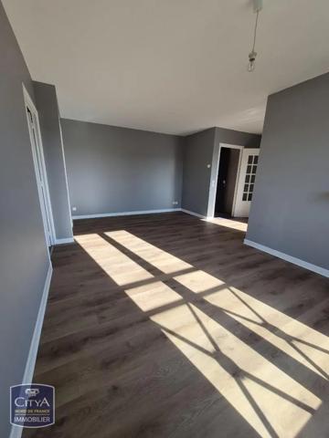Appartement à louer 2 pièces 46.15m² Cambrai (59400)