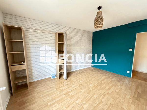 Location Appartement 2 pièces 55 m² - Limoges 87000