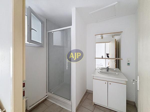 Location appartement Tonnay Charente : 520 € - AJP Immobilier Rochefort