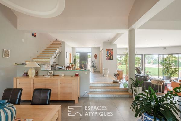 Villa contemporaine aux accents méditerranéens