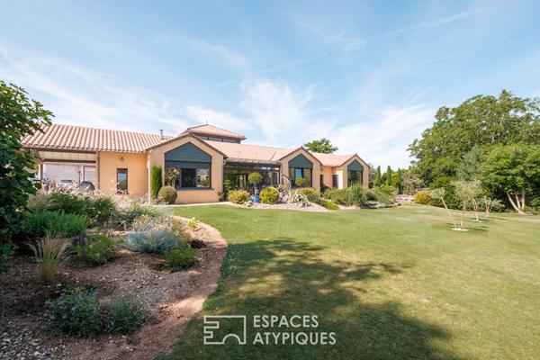 Villa contemporaine aux accents méditerranéens