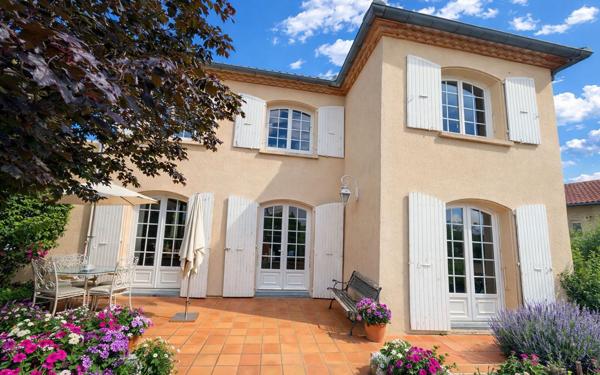 Maison à vendre    7 pièces •  Castelnaudary