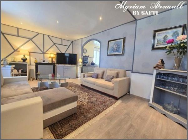 Grande maison de ville avec jardin