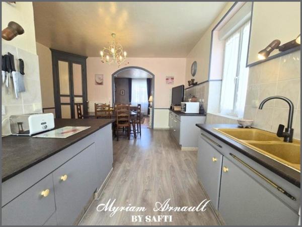 Grande maison de ville avec jardin