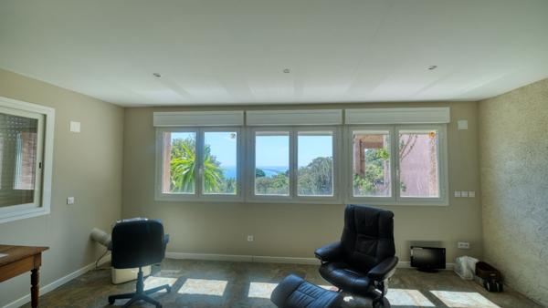 Propriété Bastia - Cardo maison 165 m2 avec terrain de 4500 m2 vue mer et piscine