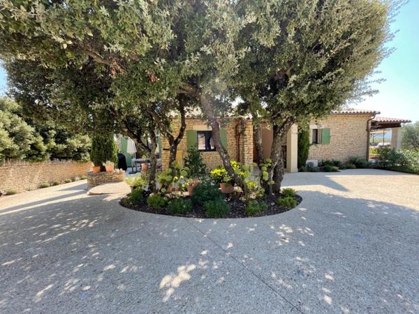 PROPRIÉTÉ À VENDRE GORDES (84)