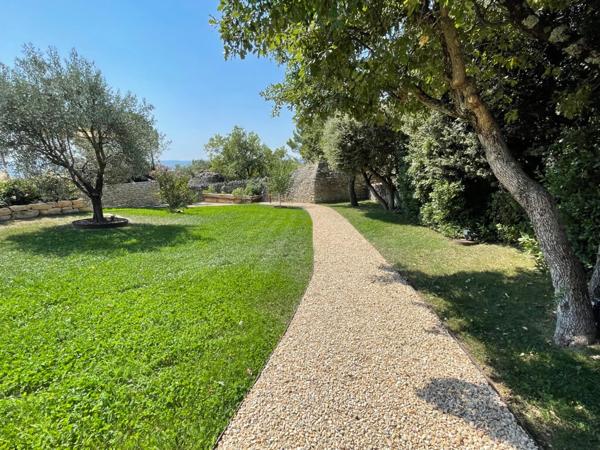 PROPRIÉTÉ À VENDRE GORDES (84)