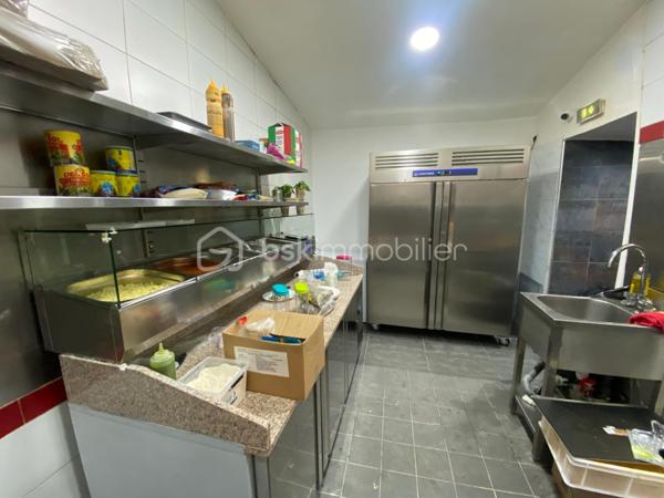 Fonds de commerce de 58,09 m²