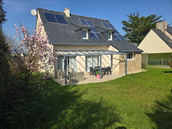 Maison d'exception à vendre à Sarzeau - 5 chambres, grand jardin, proche mer