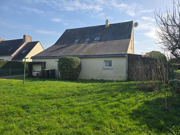 Maison d'exception à vendre à Sarzeau - 5 chambres, grand jardin, proche mer