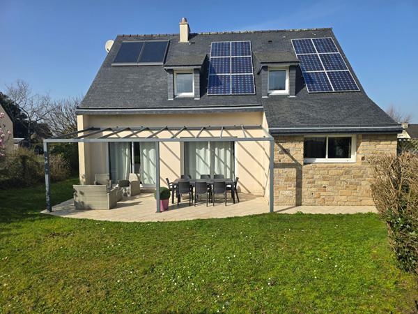 Maison d'exception à vendre à Sarzeau - 5 chambres, grand jardin, proche mer