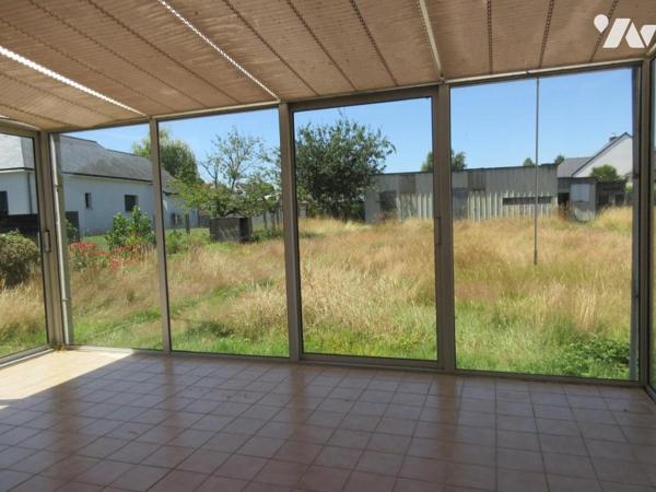 MAISON 4 CHAMBRES + HANGAR