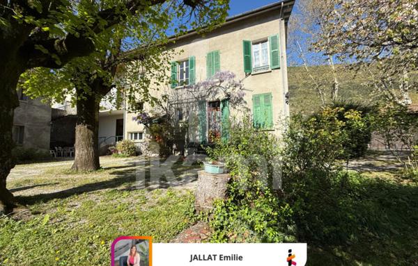 Maison familiale de 225 m2 à VIF