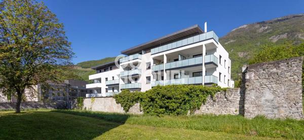 À vendre : Appartement moderne 2 pièces à La Tronche