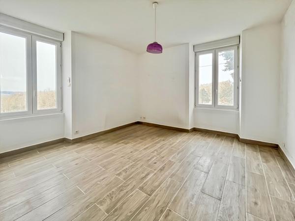 À vendre - Maison familiale en pierre à la campagne