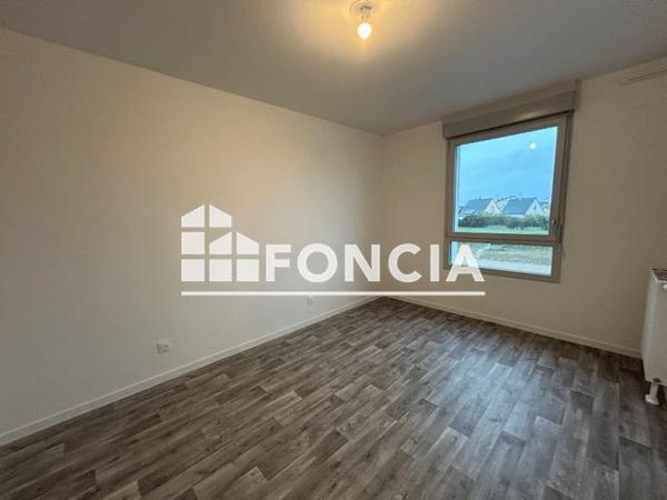 Location Appartement 3 pièces 59.95 m² - 4 RUE JEAN JAURES Colombelles 14460