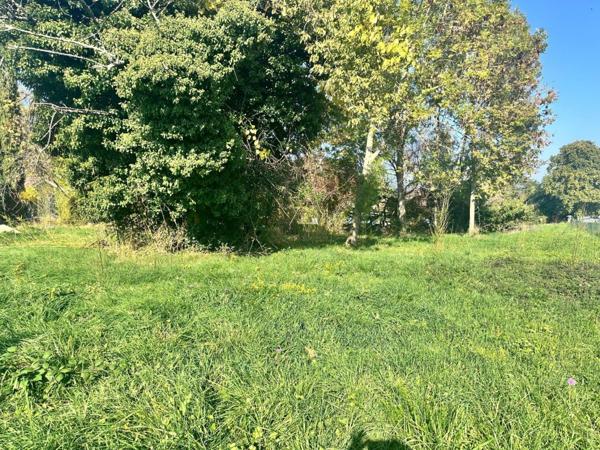 YVOIRE - TERRAIN de 1328 m² CONSTRUCTIBLE