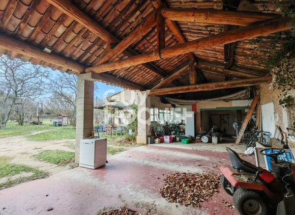 Magnifique mas provençal + gîte en pleine campagne de Bédoin - 1 hectare de terrain