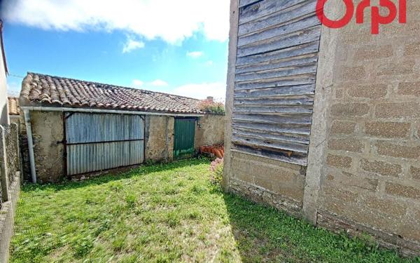 Maison à vendre    1 pièce •  Talmont-Saint-Hilaire