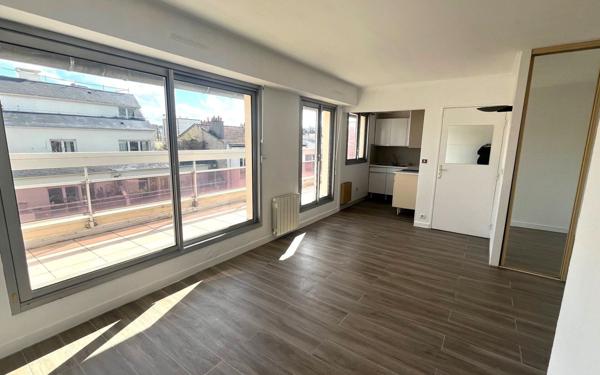 Appartement à vendre    1 pièce • 27,50 m2 Vincennes