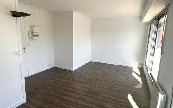 Appartement à vendre    1 pièce • 27,50 m2 Vincennes