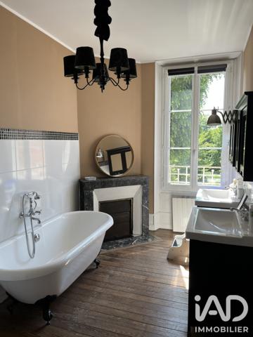 Maison à vendre 7 pièces 230 m² Fère-Champenoise