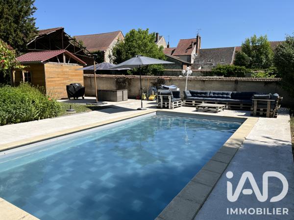 Maison à vendre 7 pièces 230 m² Fère-Champenoise