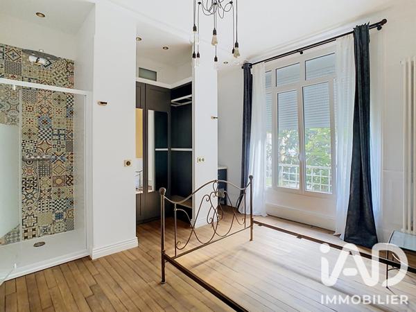 Maison à vendre 7 pièces 230 m² Fère-Champenoise