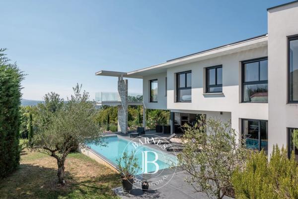 Coublevie, Maison 5 Chambres -  209 m² à vendre