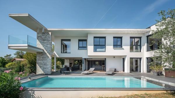 Coublevie, Maison 5 Chambres -  209 m² à vendre