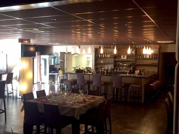 Dpt Hautes Pyrénées (65), à vendre LOURDES Bar - Brasserie