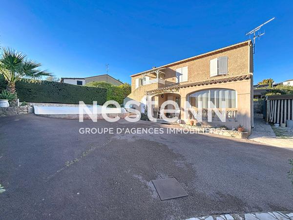 Maison Roquebrune Sur Argens 7 pièce(s) 171m2