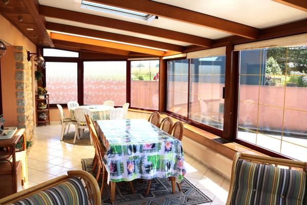 Maison à vendre 7 pièces KERLAZ (29) 149 m2 sur 713 m2 de terrain 4 chambres