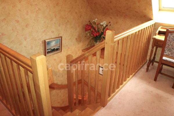 Maison à vendre 7 pièces KERLAZ (29) 149 m2 sur 713 m2 de terrain 4 chambres