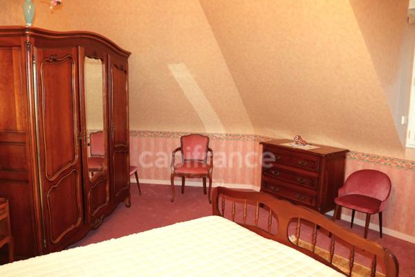 Maison à vendre 7 pièces KERLAZ (29) 149 m2 sur 713 m2 de terrain 4 chambres