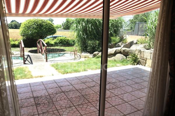 Maison à vendre 7 pièces KERLAZ (29) 149 m2 sur 713 m2 de terrain 4 chambres