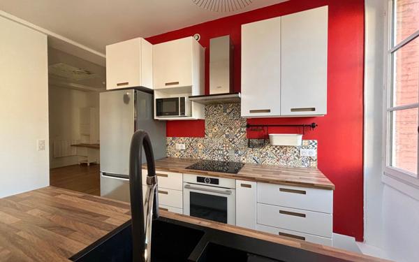 Appartement à louer    3 pièces • 77,15 m2 Toulouse