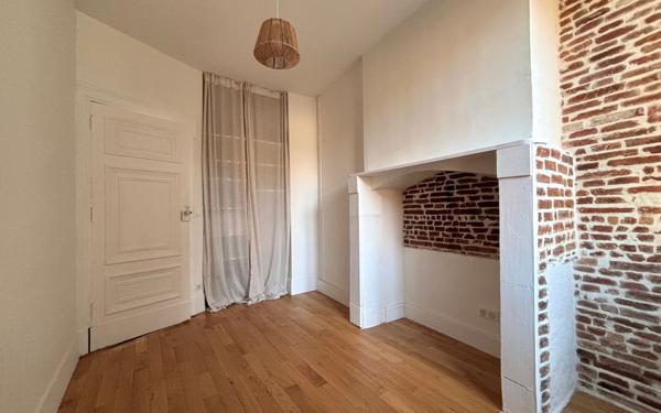 Appartement à louer    3 pièces • 77,15 m2 Toulouse