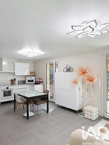 Maison à vendre 5 pièces 119 m² Vitrolles