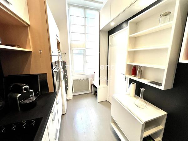 Appartement à ANGERS, 49100 - 2 pièces 55m²