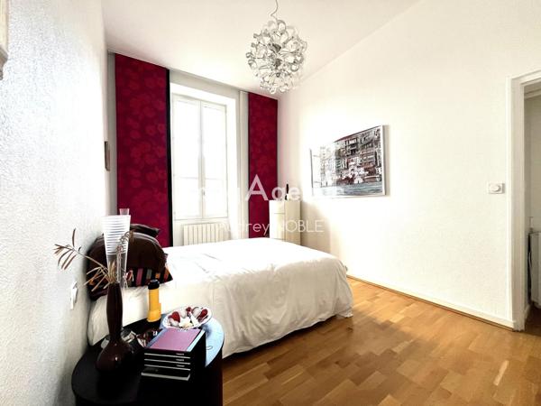 Appartement à ANGERS, 49100 - 2 pièces 55m²