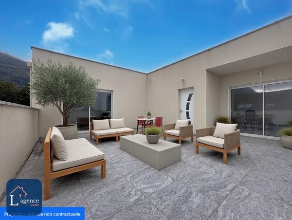 Villa de 225m² avec piscine et vue sur le Mont Blanc