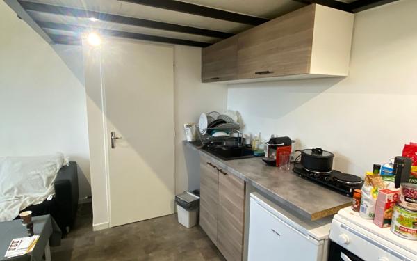 Appartement à louer    1 pièce •  Lyon 8