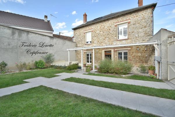 Maison à vendre 5 pièces 130 m² avec jardin et dependance sur TROISSY (51)