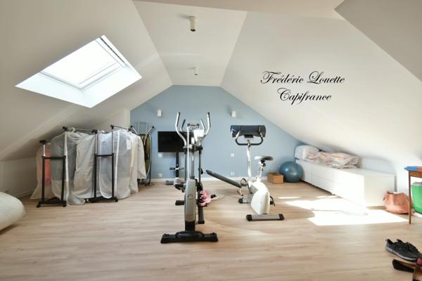 Maison à vendre 5 pièces 130 m² avec jardin et dependance sur TROISSY (51)